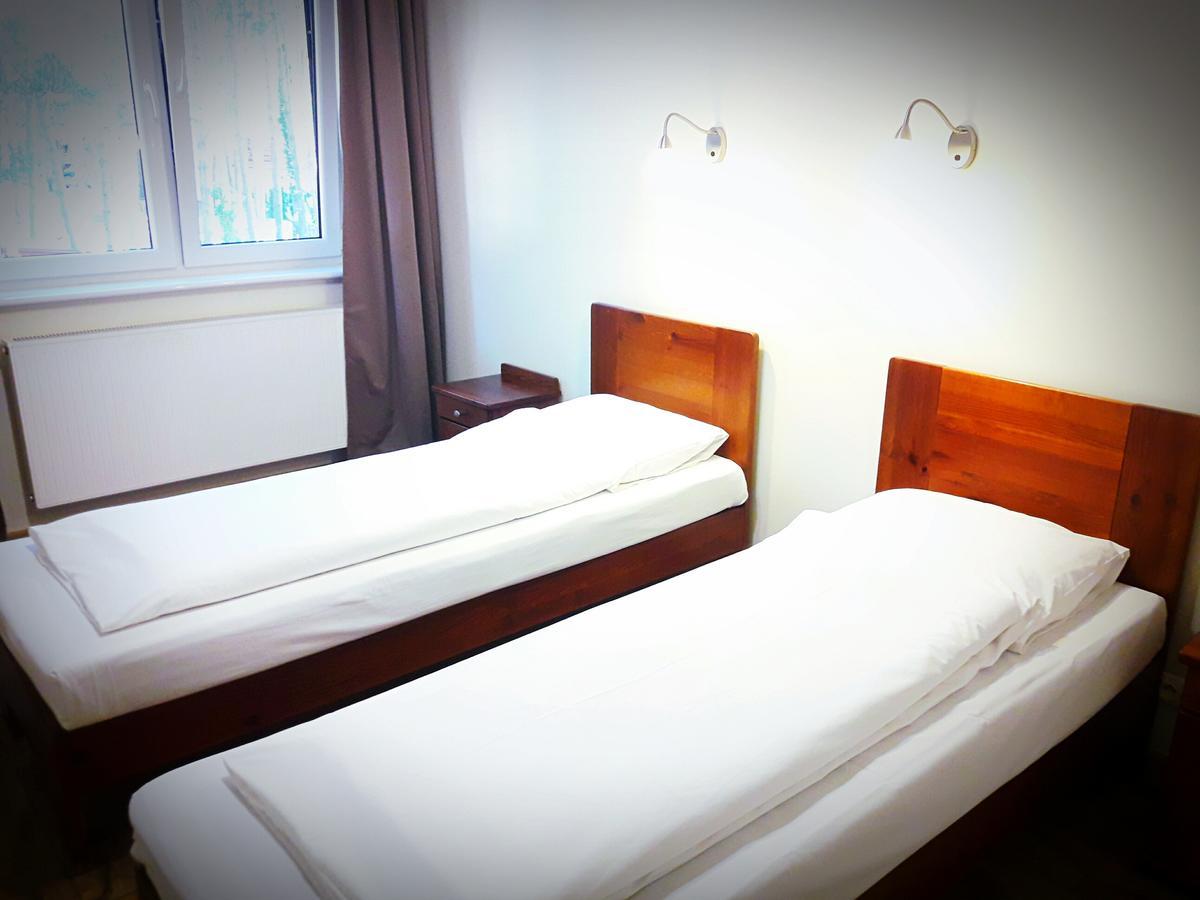 Santana Club Bed & Breakfast Wielen Zaobrzanski Eksteriør bilde